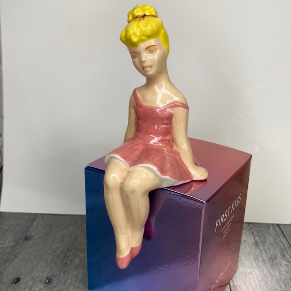 Vintage Signed July 1977 Ballerina Beauty Pink Dress Shoes Statue - Picture 4 of 15